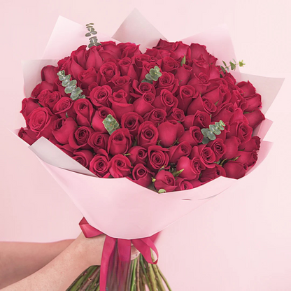 RAMO CON 100 ROSAS PREMIUM